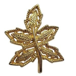 AAI (Accessories Associates, Inc.) gold-tone textured leaf brooch VTG SKUJ148